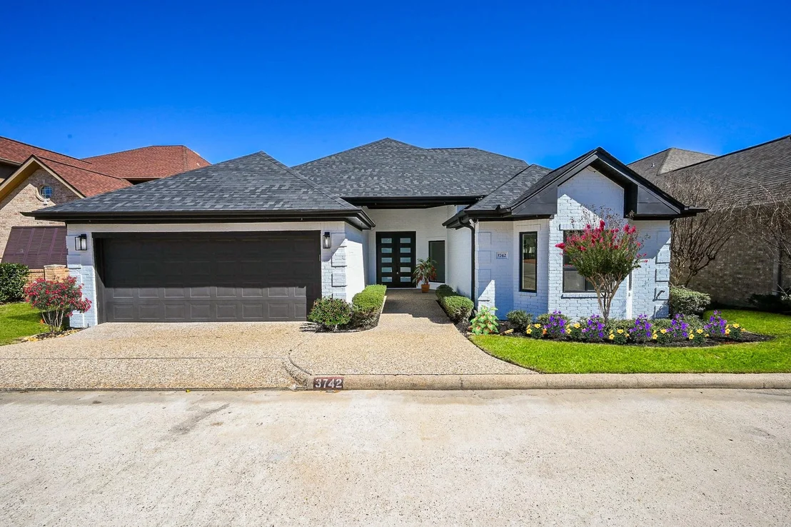 Photo of 3742 Walden Estates Drive