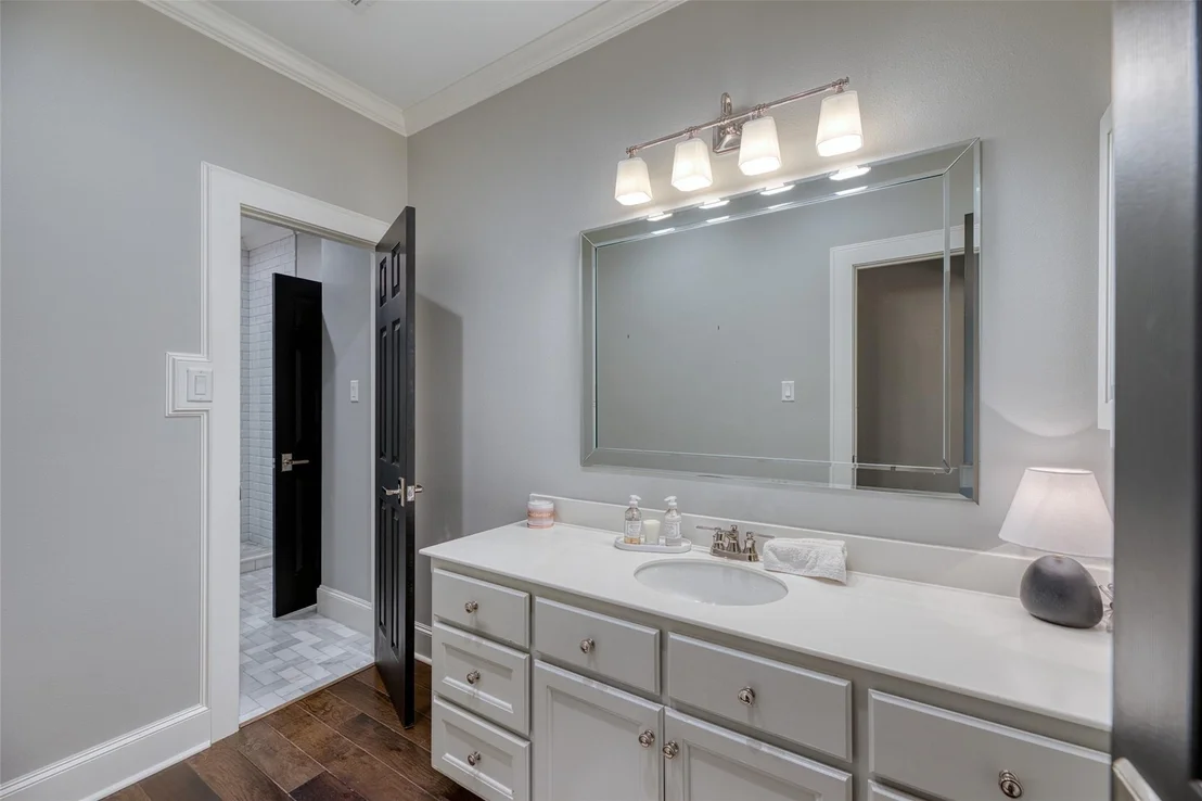 Photo of 923 Chinquapin Place