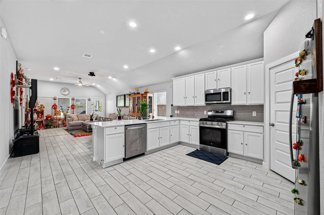 Photo of 2819 Solitude Pine Lane