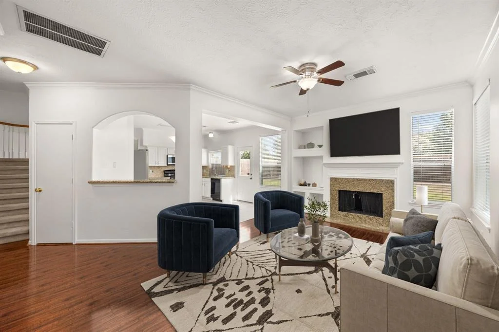 Photo of 9818 Goldenglade Drive