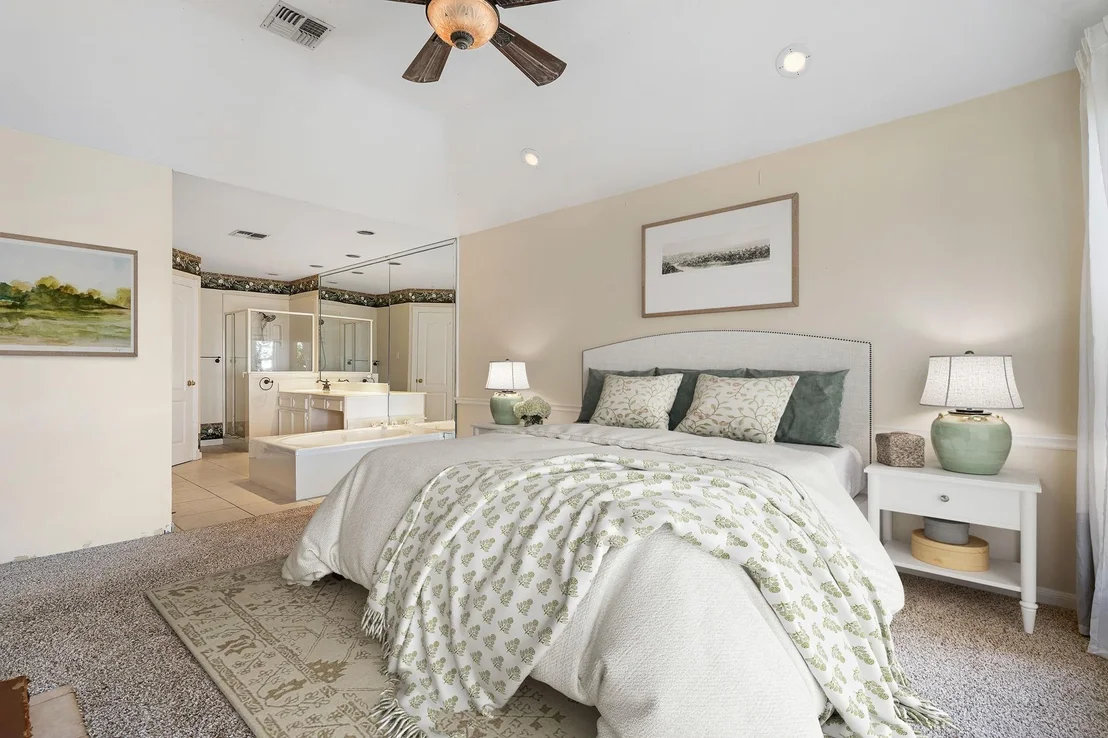 Photo of 1130 Lake View Drive