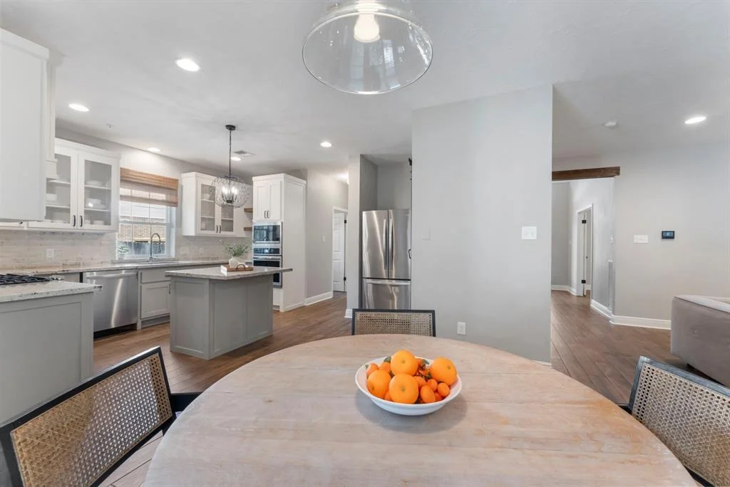 Photo of 120 W Bonneymead Circle