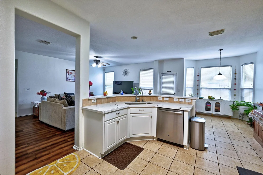 Photo of 11819 Leaf Oak Drive
