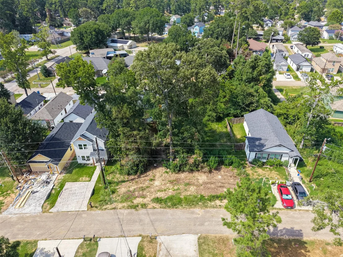 Photo of 16716 E Ivanhoe