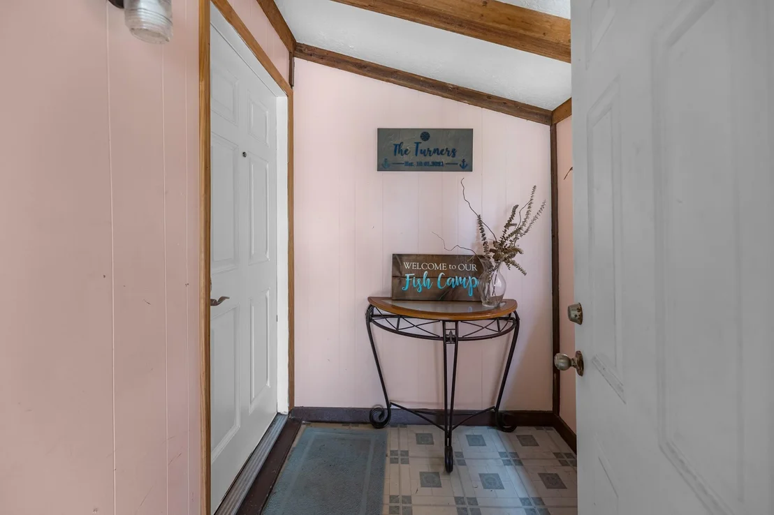 Photo of 518 Marine Way