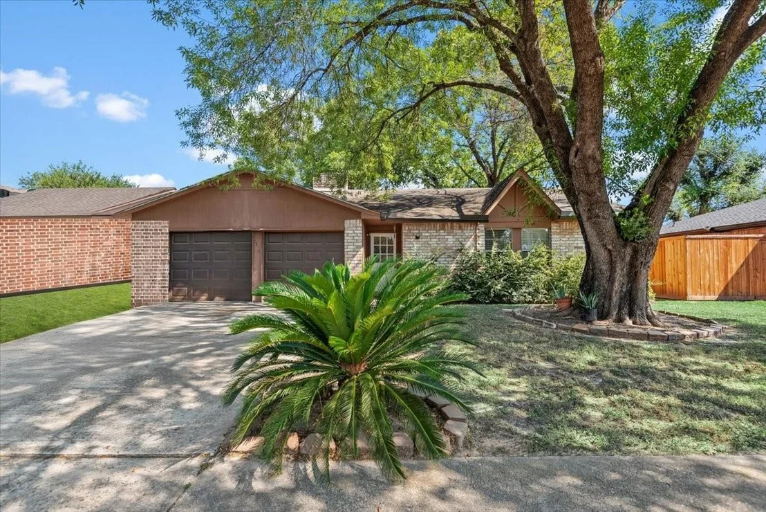 Photo of 7510 Bubbling Spring Lane