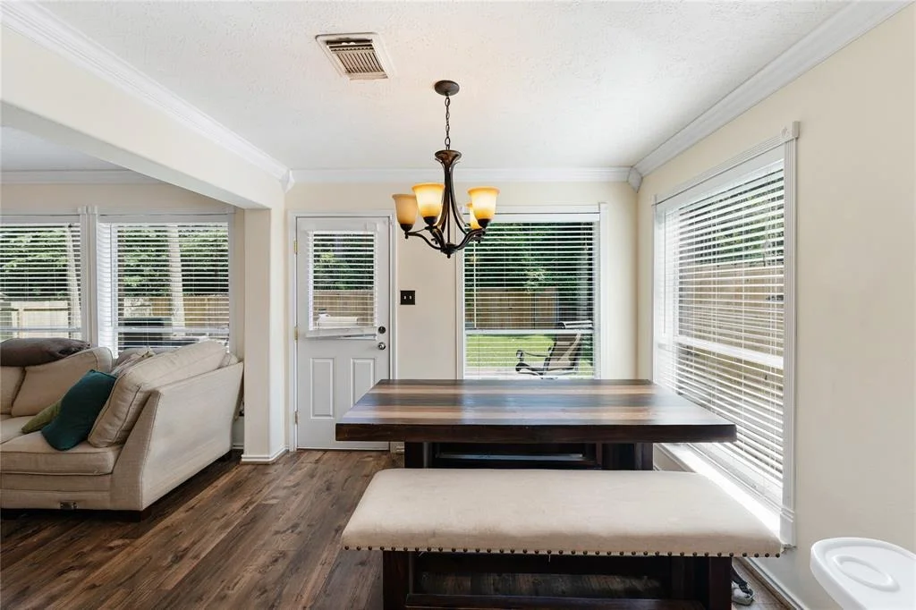 Photo of 151 N Wynnoak Circle