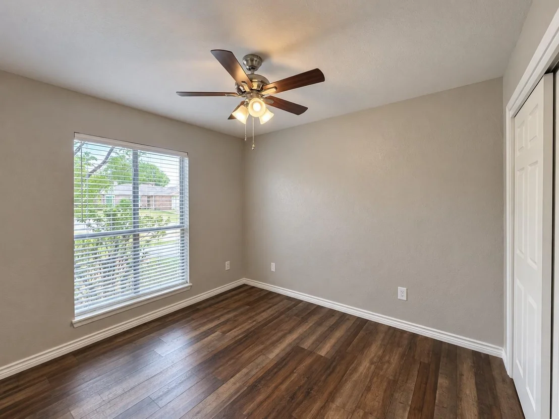 Photo of 966 Bramling Circle