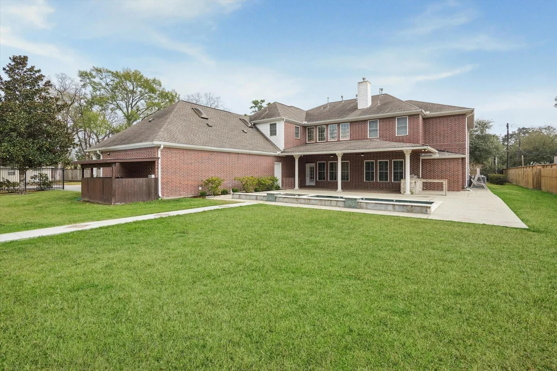 Photo of 9206 Westview Drive