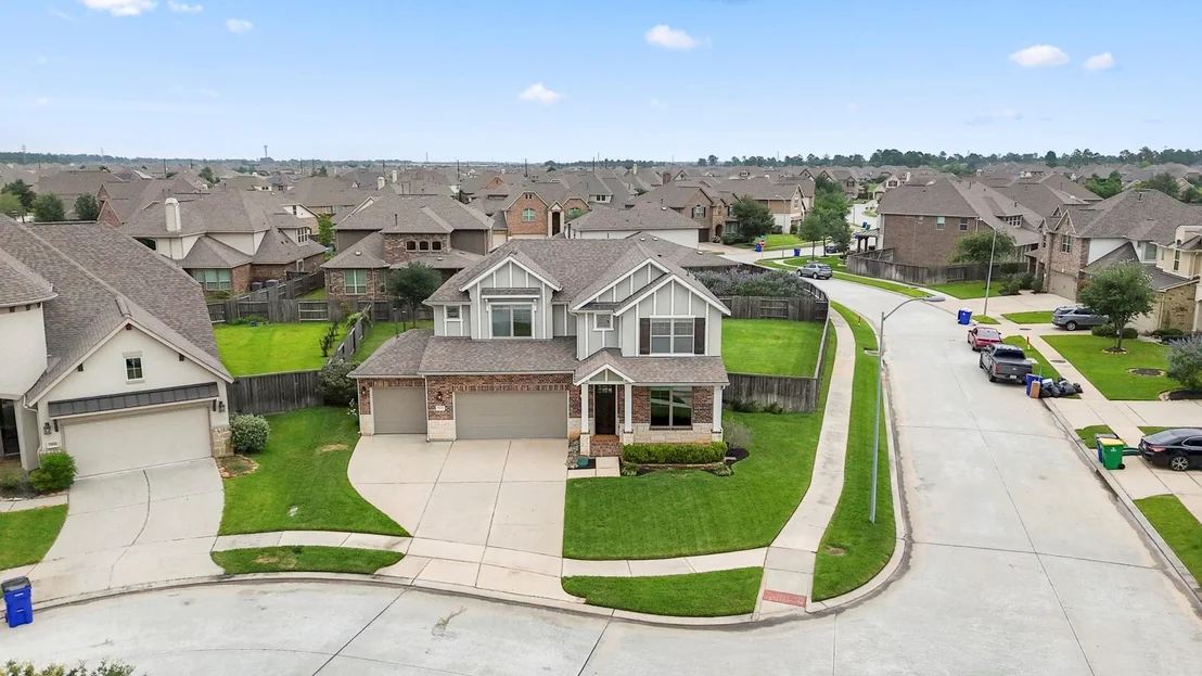 Photo of 7502 Windsor Park Court