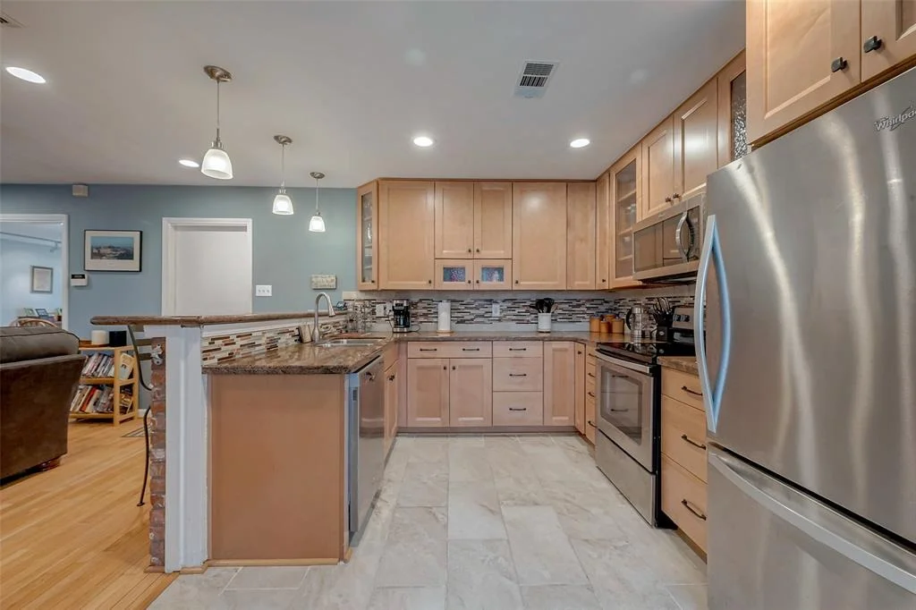 Photo of 5810 Southminster Drive