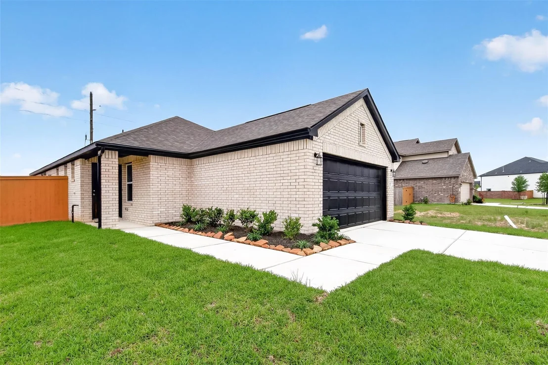 Photo of 5012 Marcasca Drive