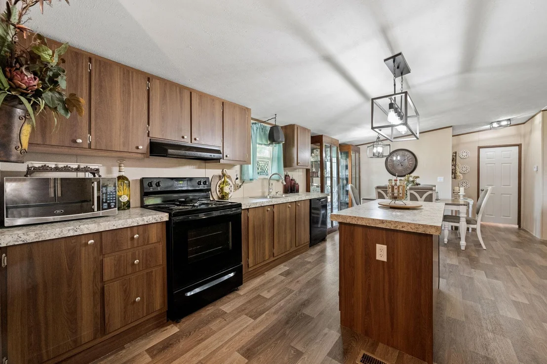 Photo of 415 County Road 2268