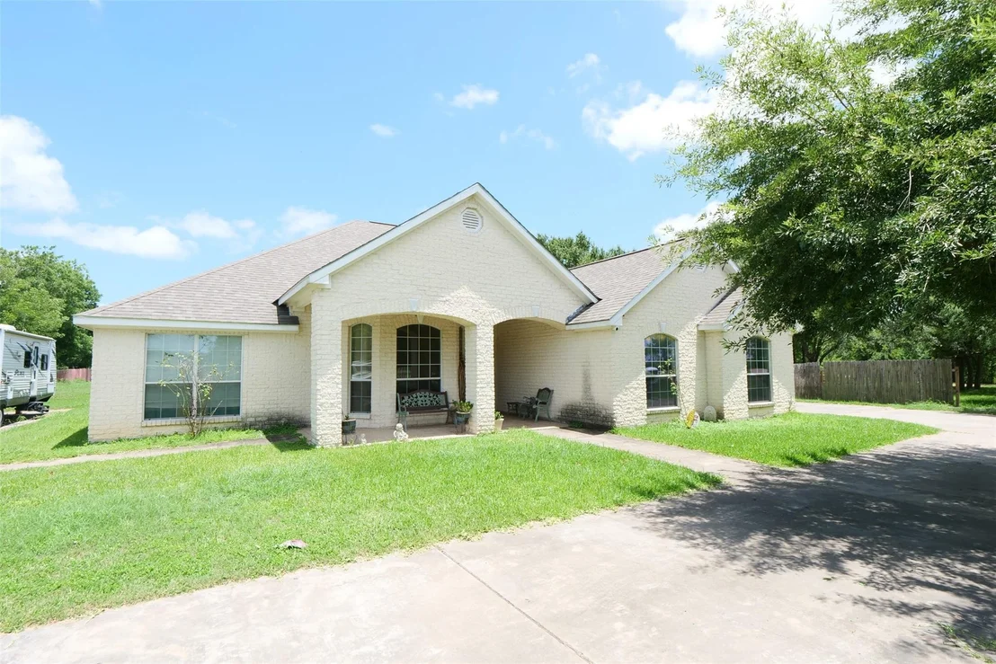 Photo of 9993 County Road 405