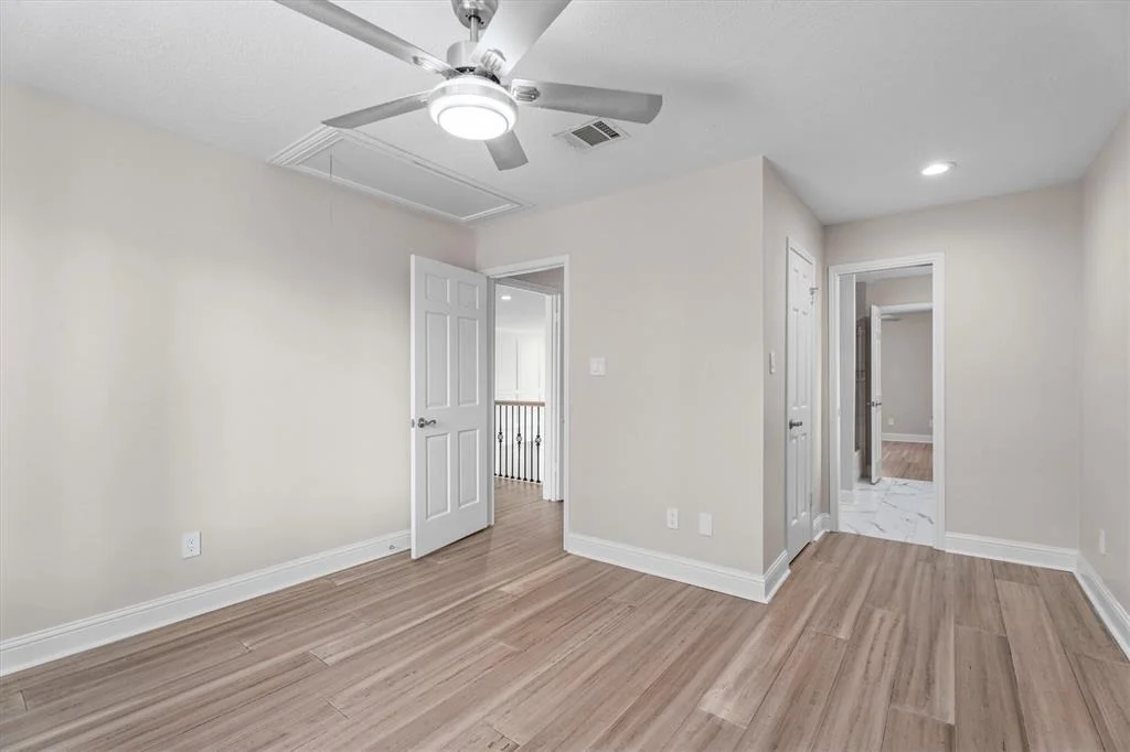 Photo of 5523 Theall Road