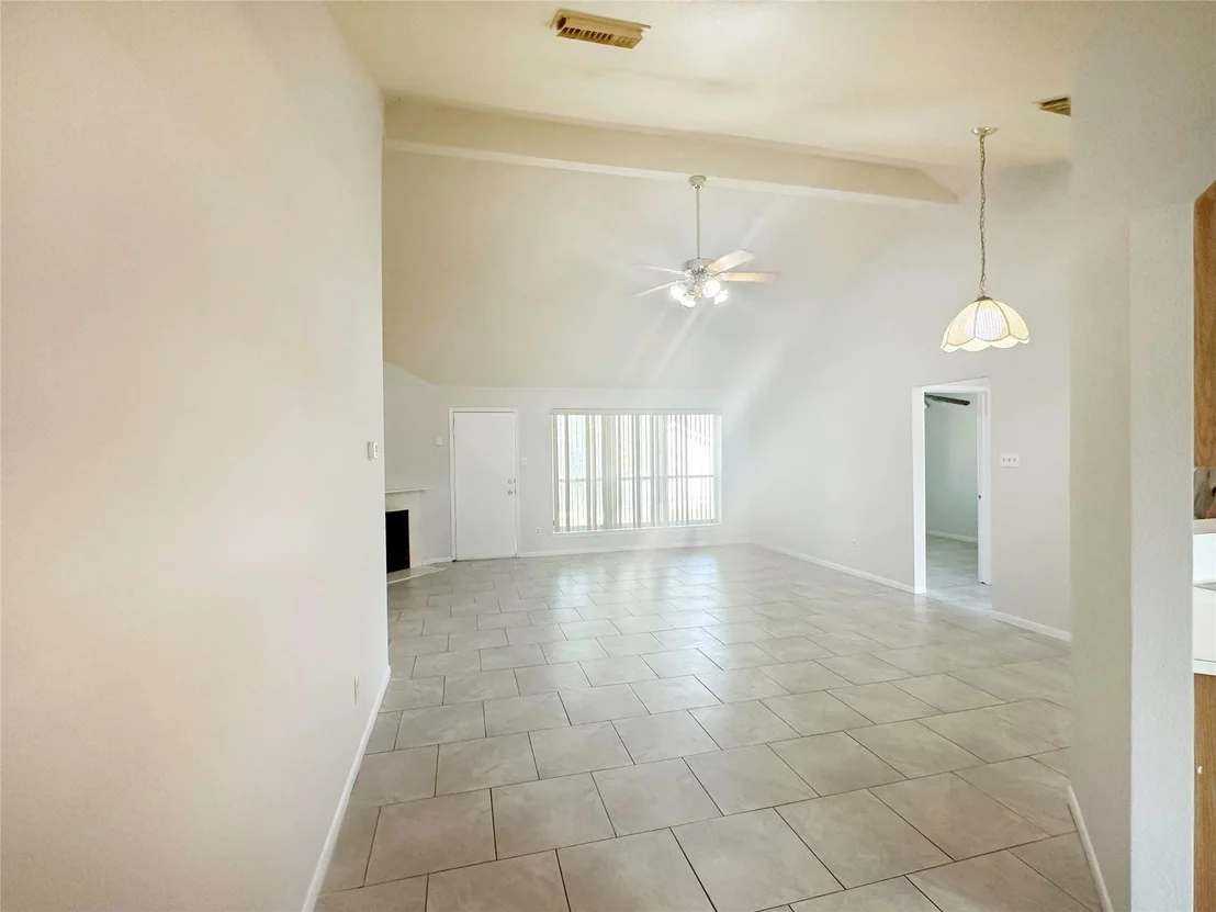 Photo of 7838 Yellow Pine Drive