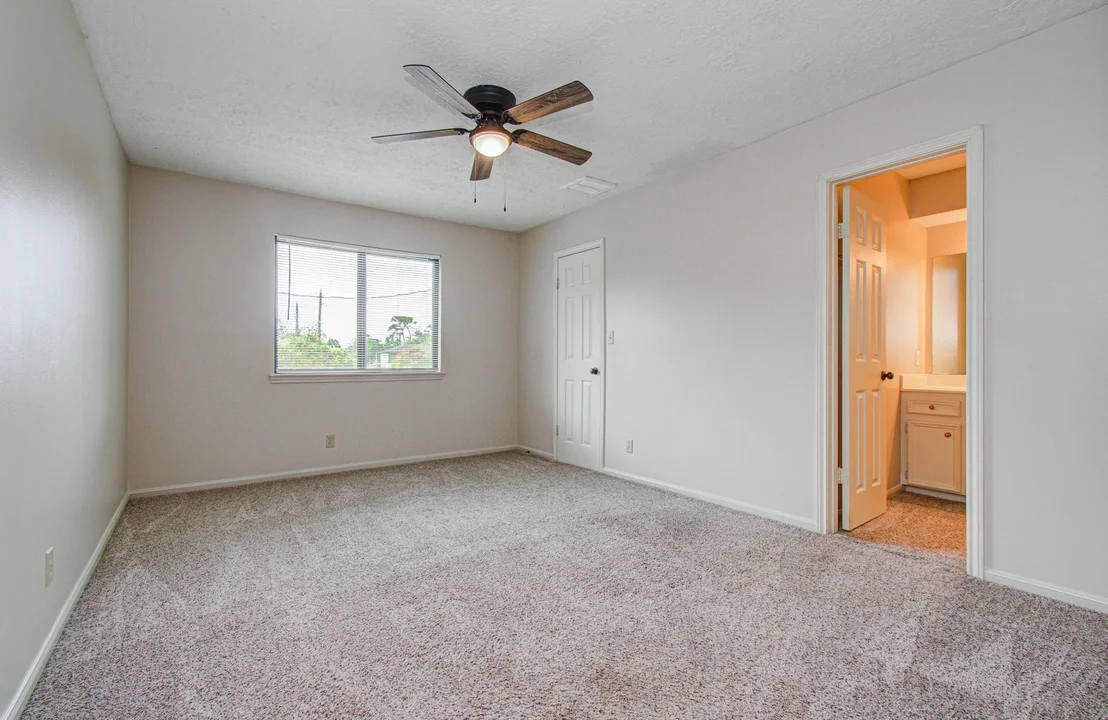 Photo of 2 Hickory Shadows Drive
