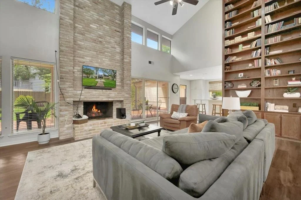 Photo of 15050 Pearhaven Drive