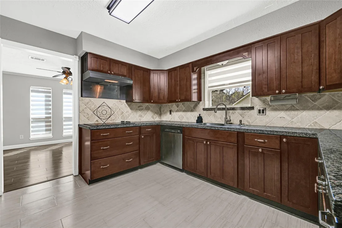 Photo of 2407 Rambling Brook Drive