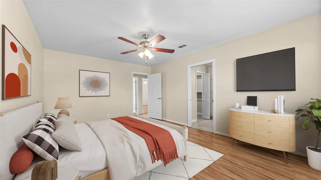 Photo of 1711 Woodhue Drive