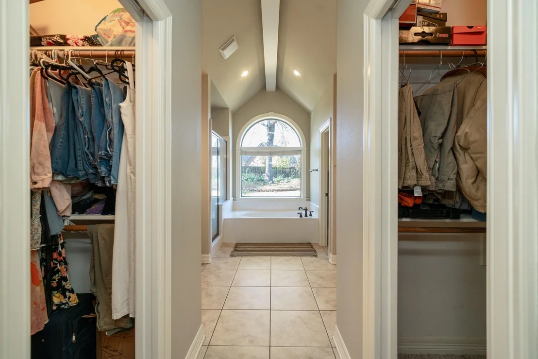 Photo of 104 Glen Rose Trail