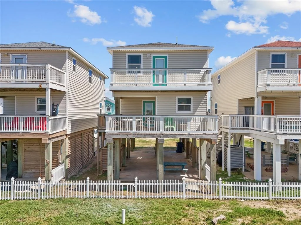 Photo of 127 Howard