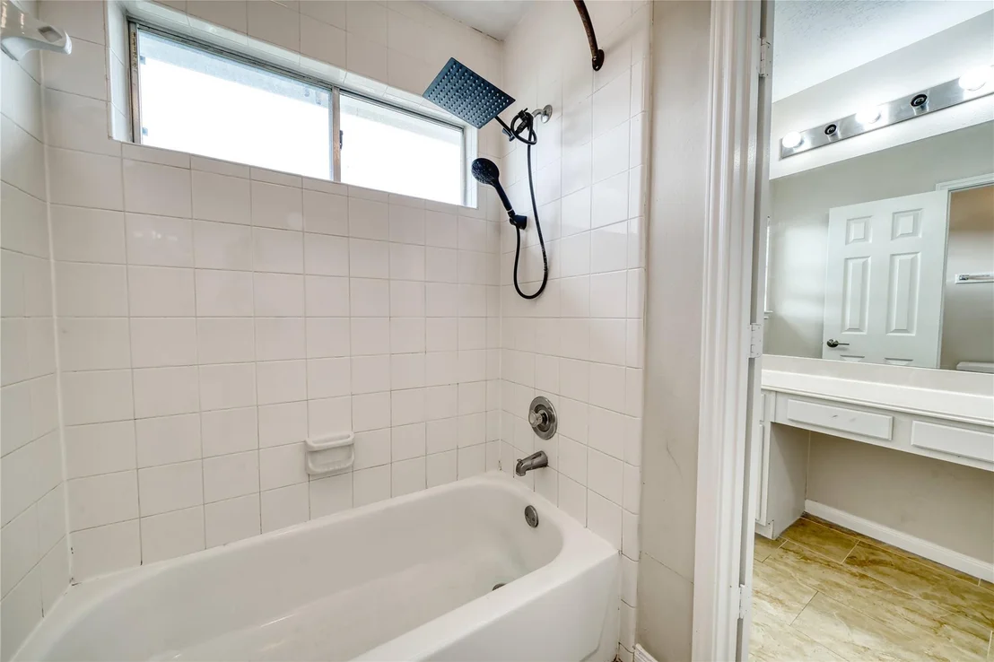 Photo of 8942 Norham Drive