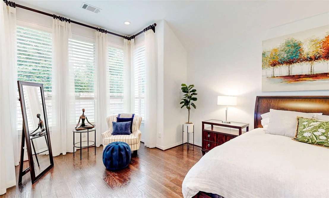 Photo of 17302 Sequoia Kings Drive