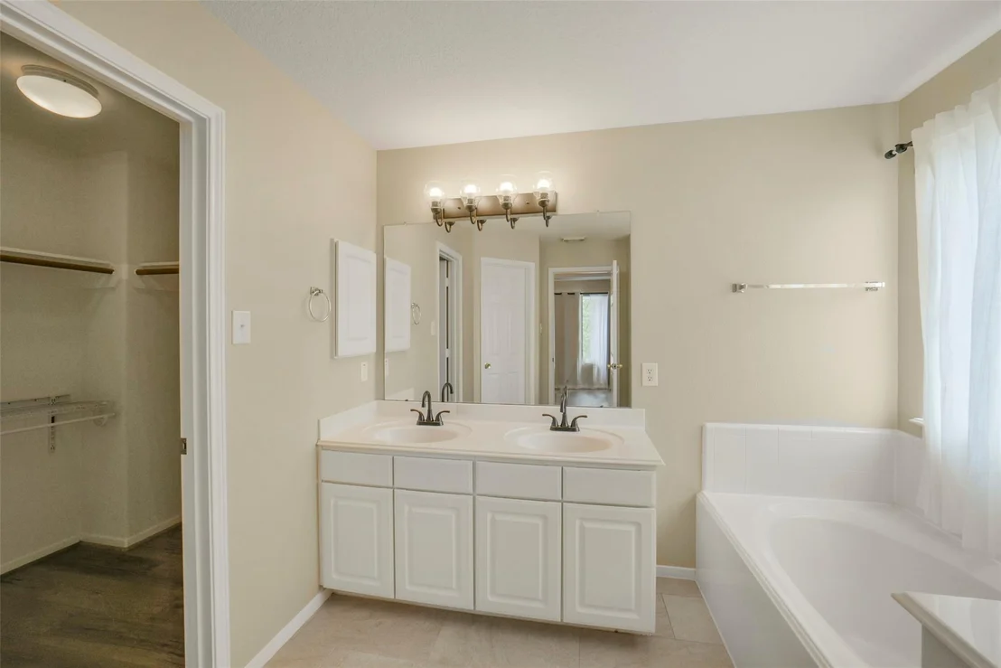 Photo of 19331 Harvest Stream Way