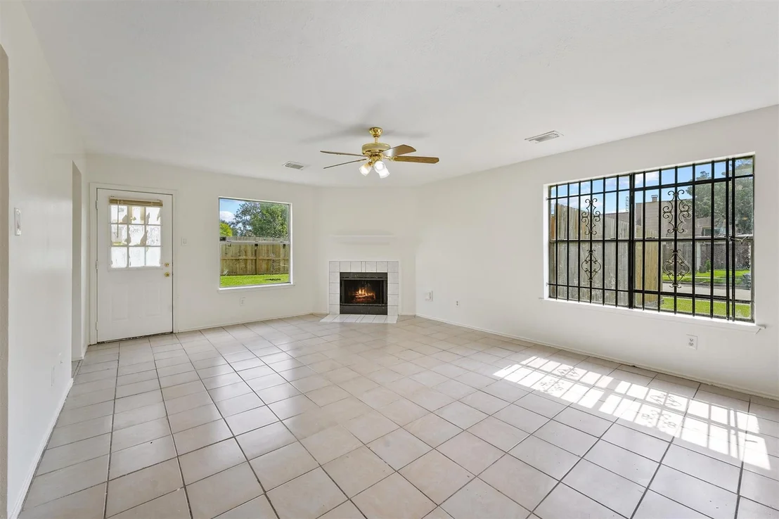Photo of 11702 Evesborough Drive