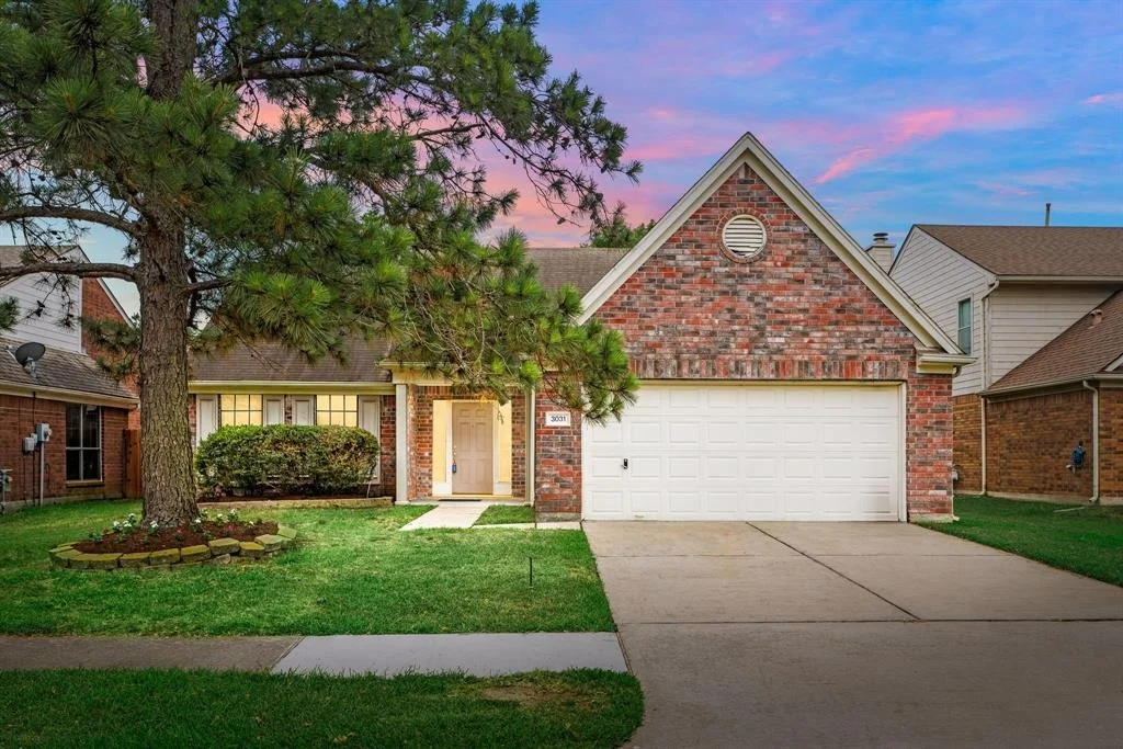 Photo of 3031 W Cedar Sun Trail