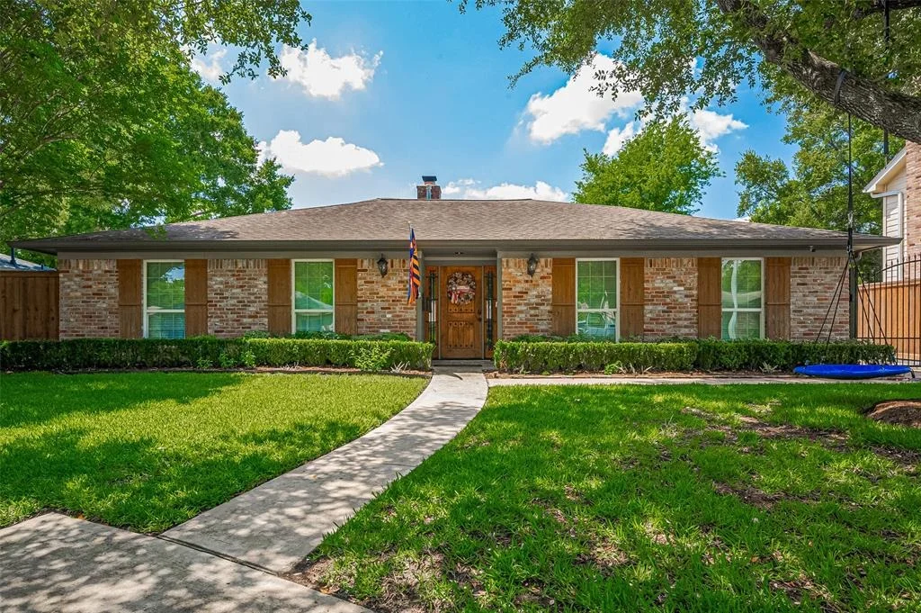 Photo of 10807 Overbrook Lane