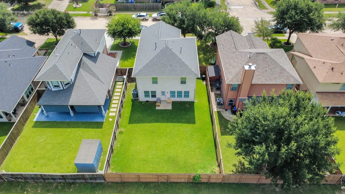 Photo of 5019 Royal Cypress Drive