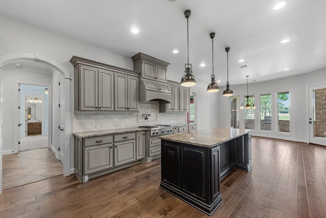 Photo of 5658 Westerdale Drive