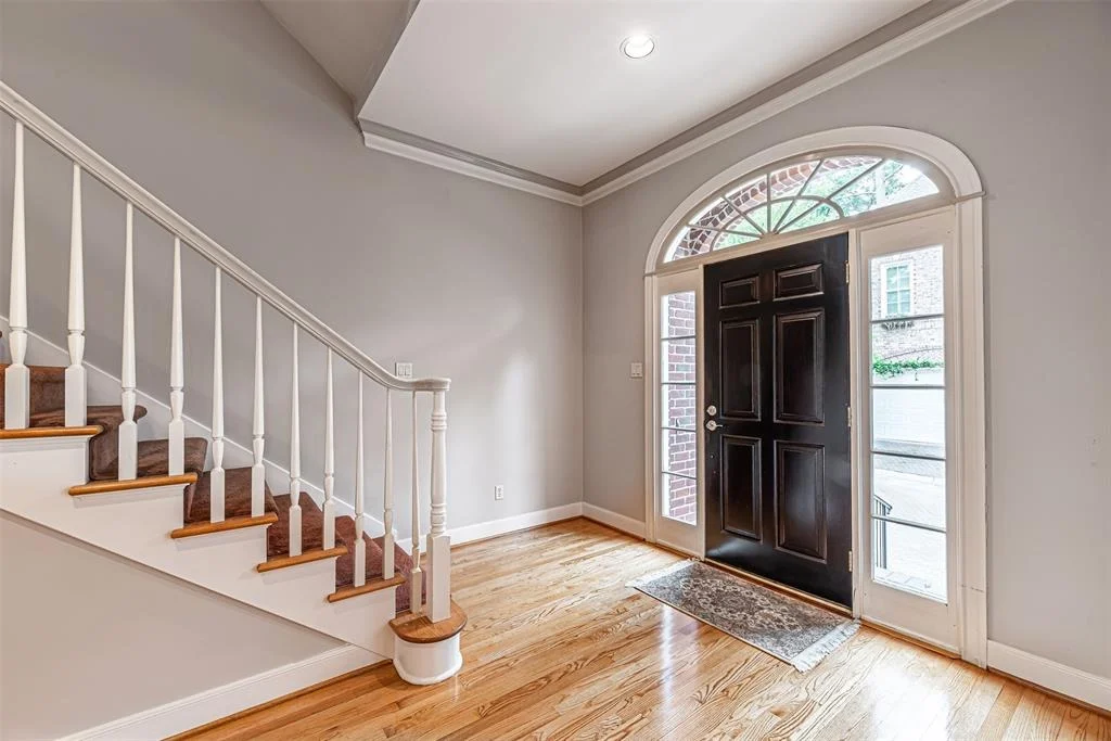 Photo of 27 Hudson Circle