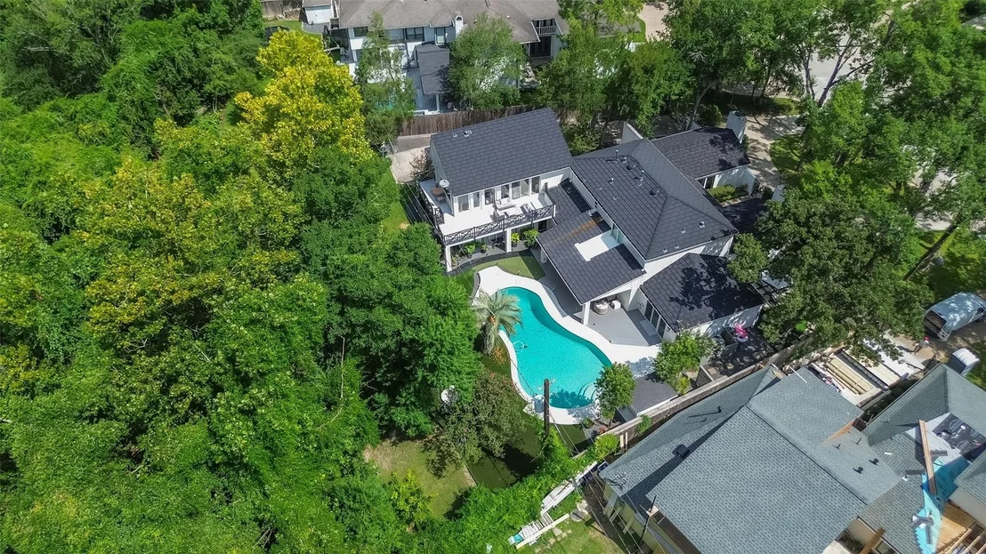 Photo of 415 Ramblewood Road