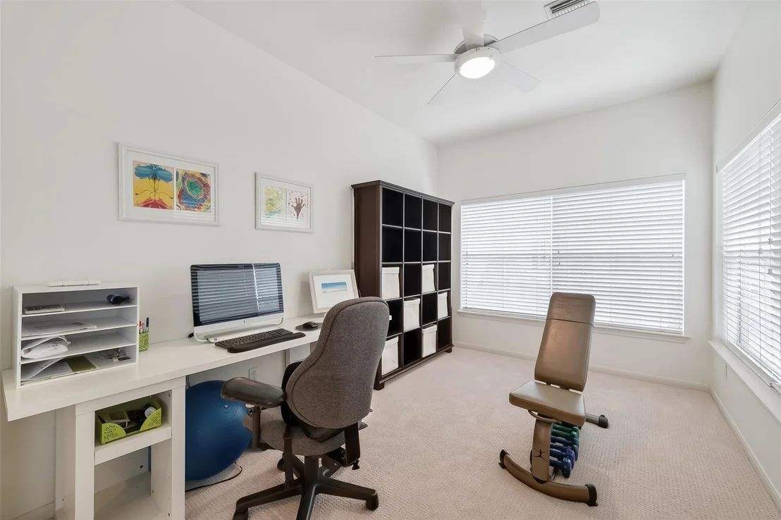 Photo of 15 Stonecliff Circle