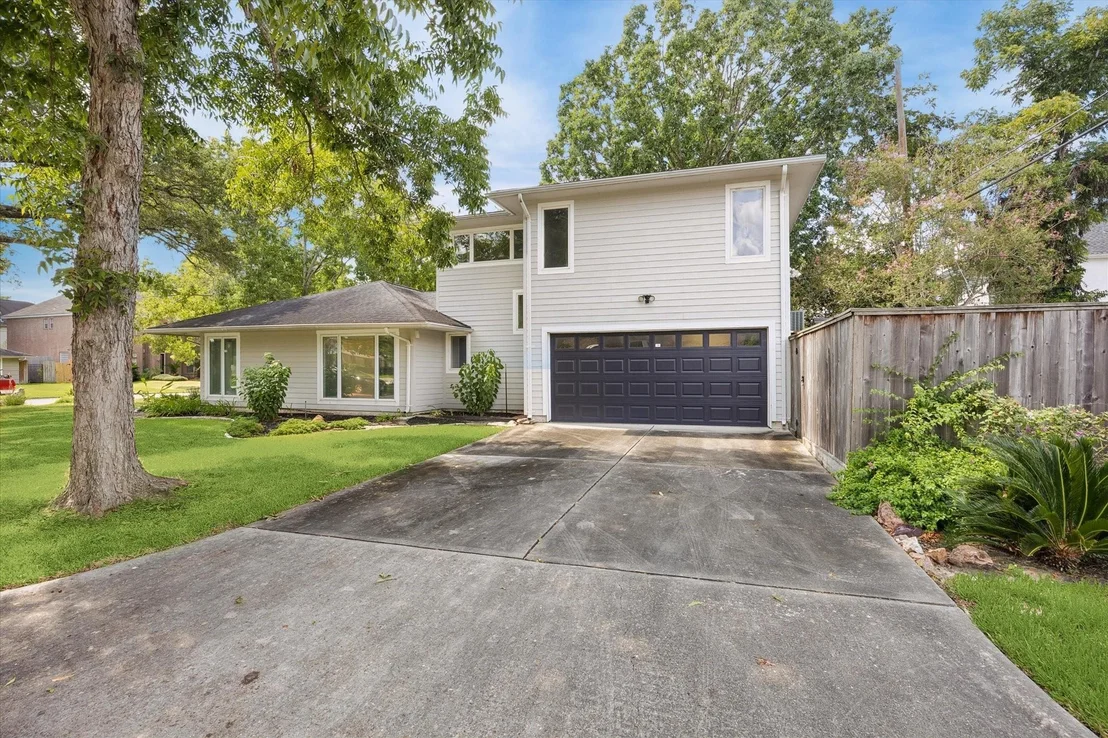 Photo of 5410 Patrick Henry