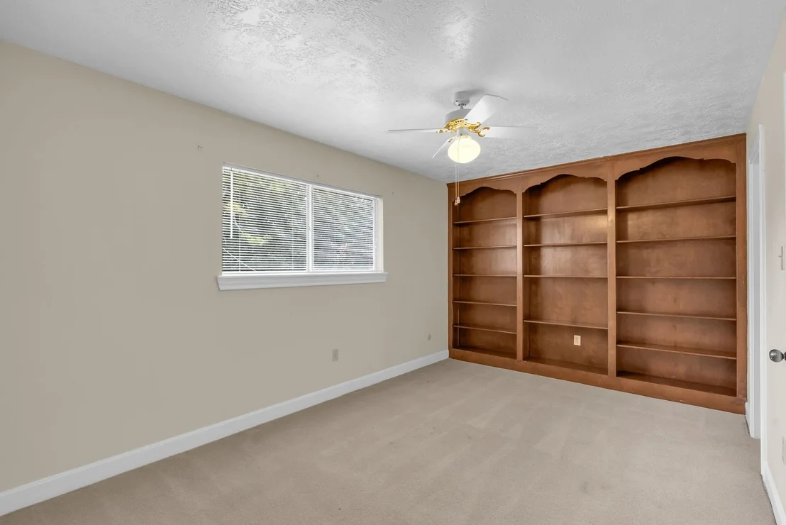 Photo of 8111 Northbridge Drive