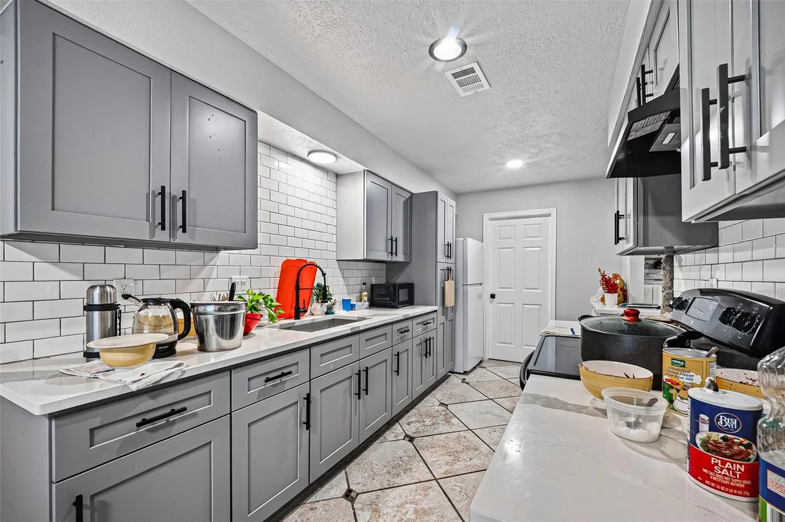 Photo of 1446 Castle Glen Drive