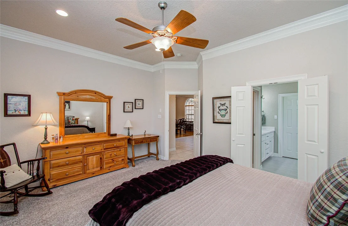 Photo of 805 Enchanted Oaks Drive