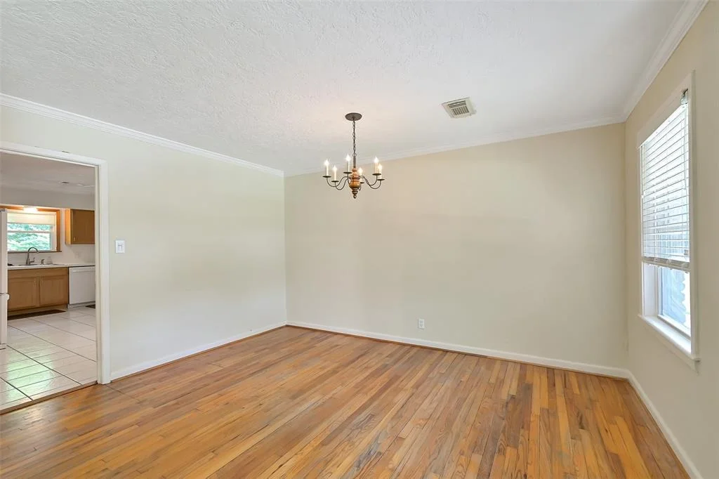 Photo of 5043 Redstart Street
