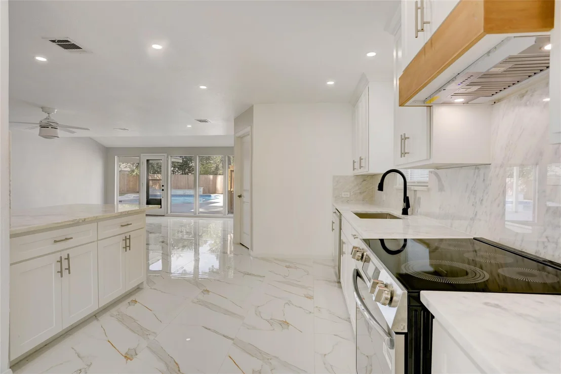 Photo of 6502 Cypress Point Drive