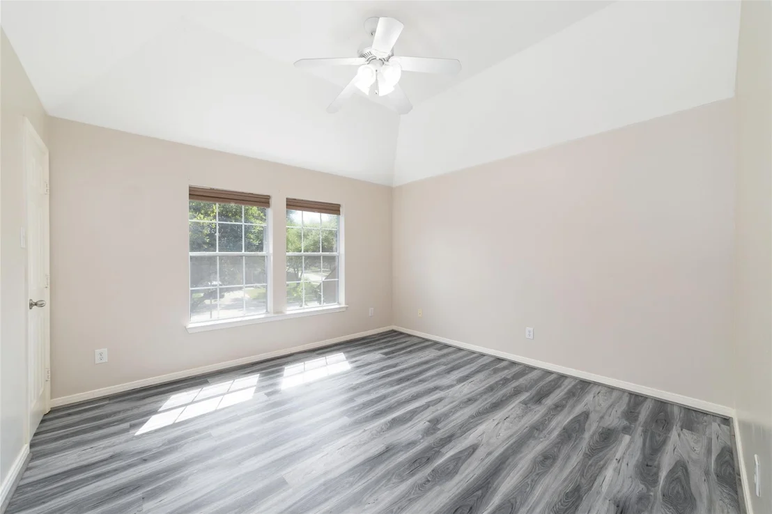 Photo of 6207 Suncrest Court