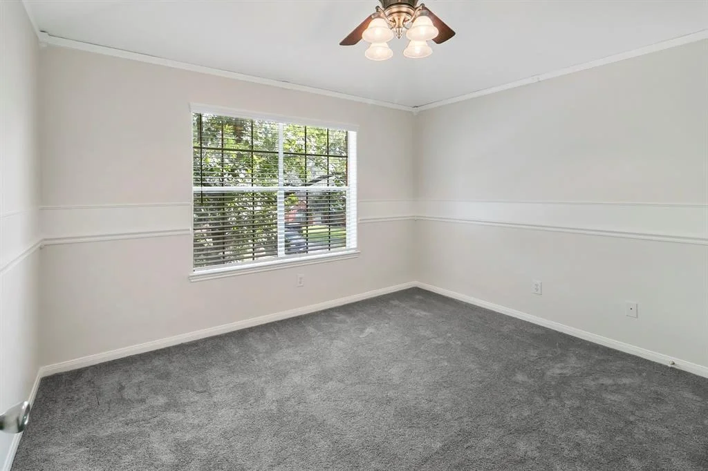 Photo of 6019 Knollwood Trail