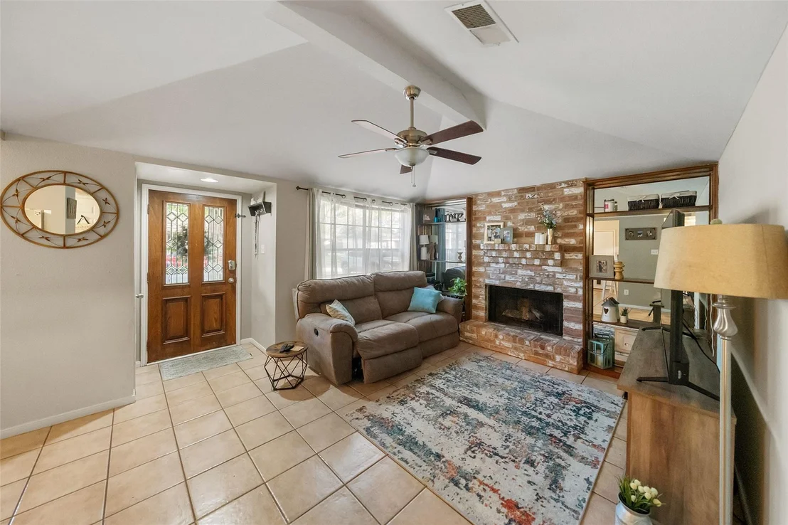 Photo of 2718 Longleaf Pines Drive
