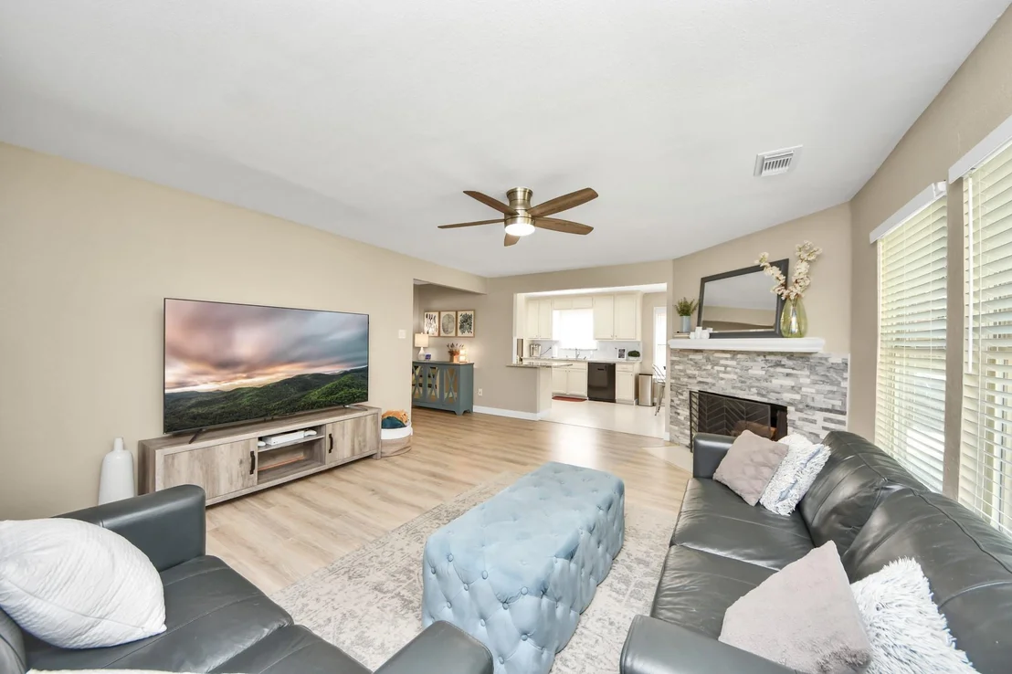 Photo of 2506 Foxden Drive