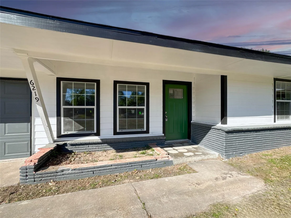 Photo of 6219 Reed Road