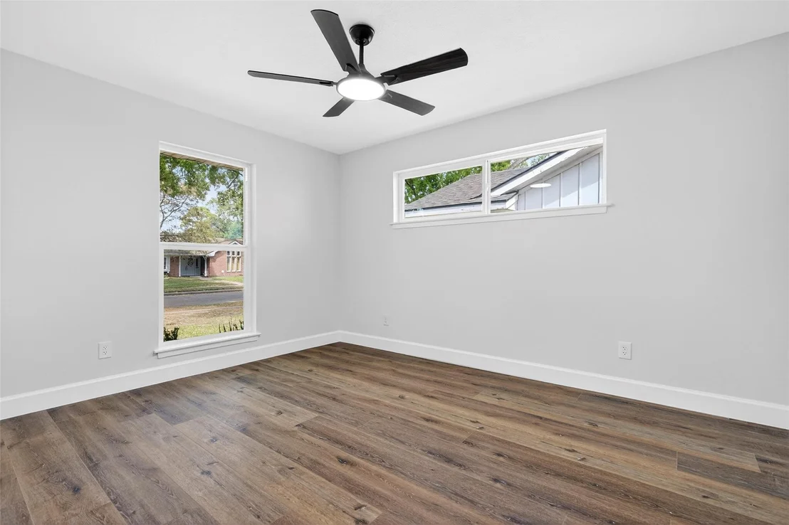 Photo of 5447 Darnell Street