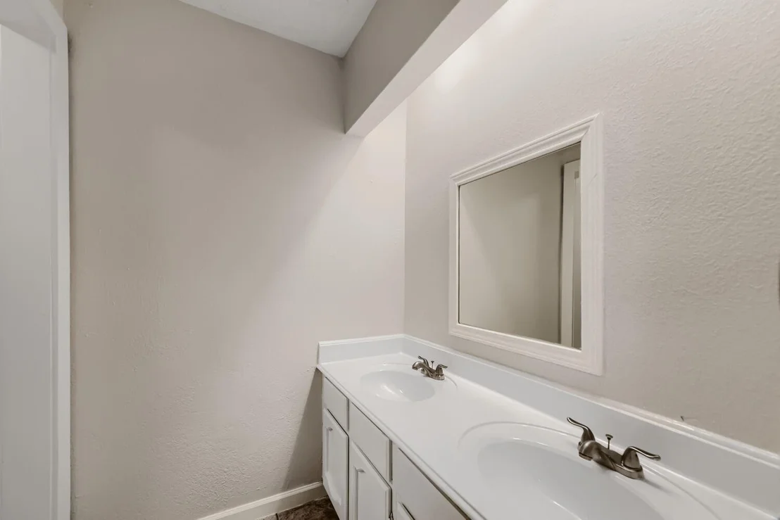 Photo of 5819 Culross Close